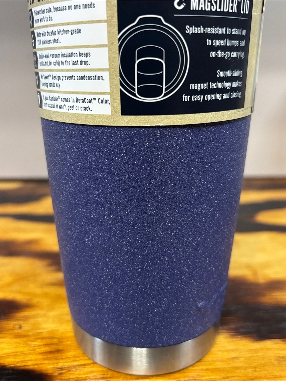 YETI RAMBLER 20 OZ TUMBLER
WITH MAGSLIDER LID - Moon Dust - Picture 5 of 6